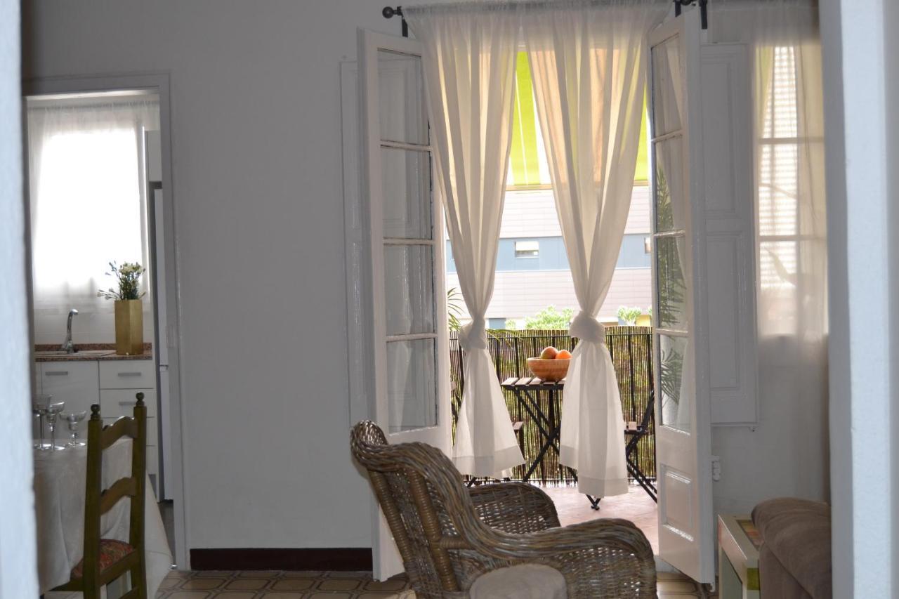 Апартаменты Santa Rosa, Balcon De Barcelona Эсплугес-де-Льобрегат Экстерьер фото