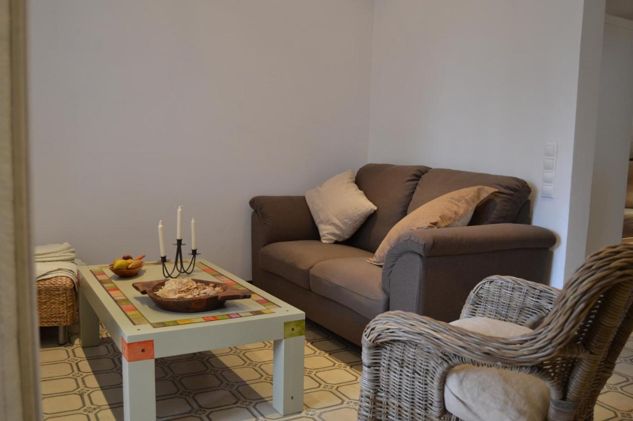 Апартаменты Santa Rosa, Balcon De Barcelona Эсплугес-де-Льобрегат Экстерьер фото