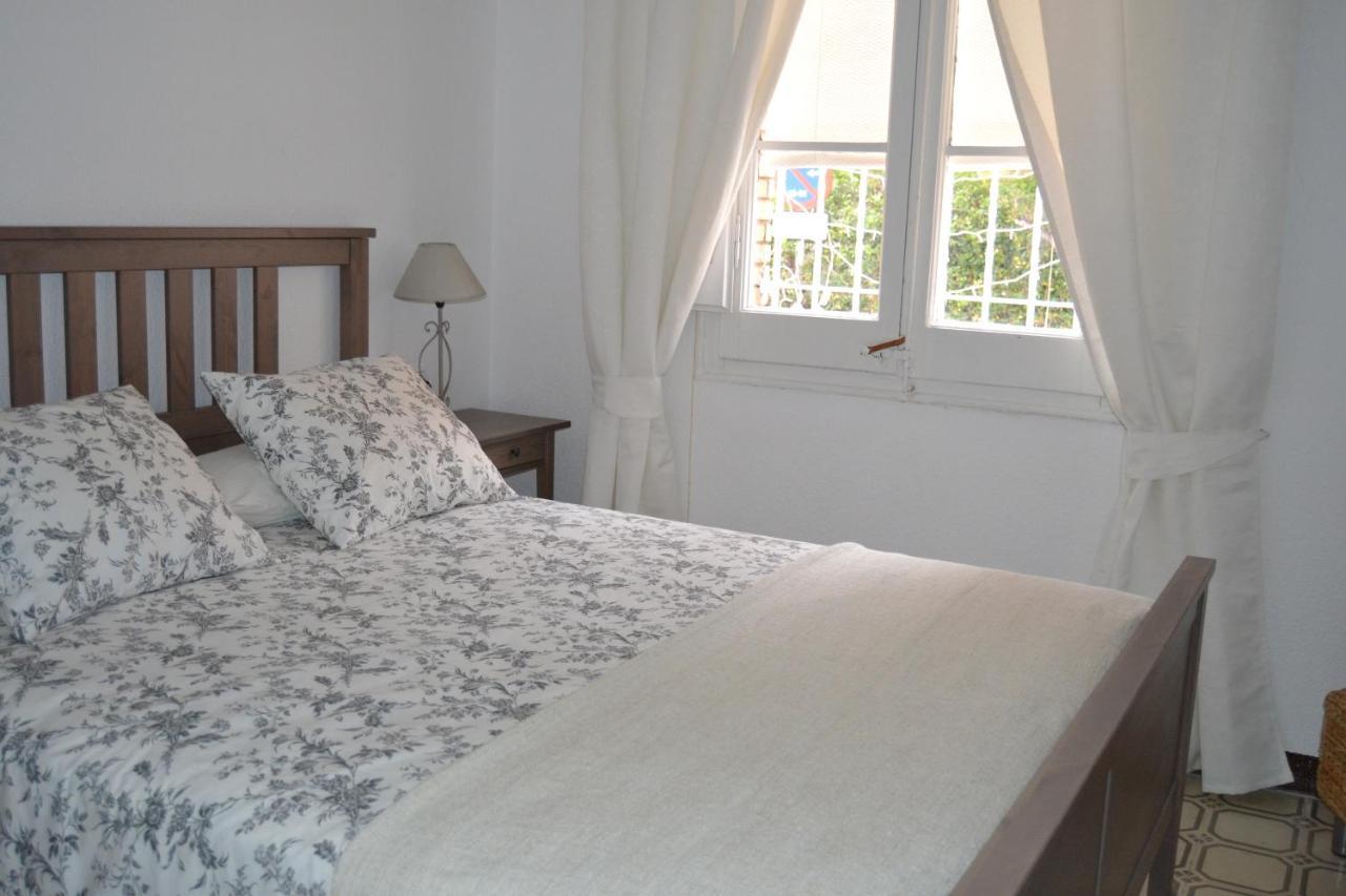 Апартаменты Santa Rosa, Balcon De Barcelona Эсплугес-де-Льобрегат Экстерьер фото