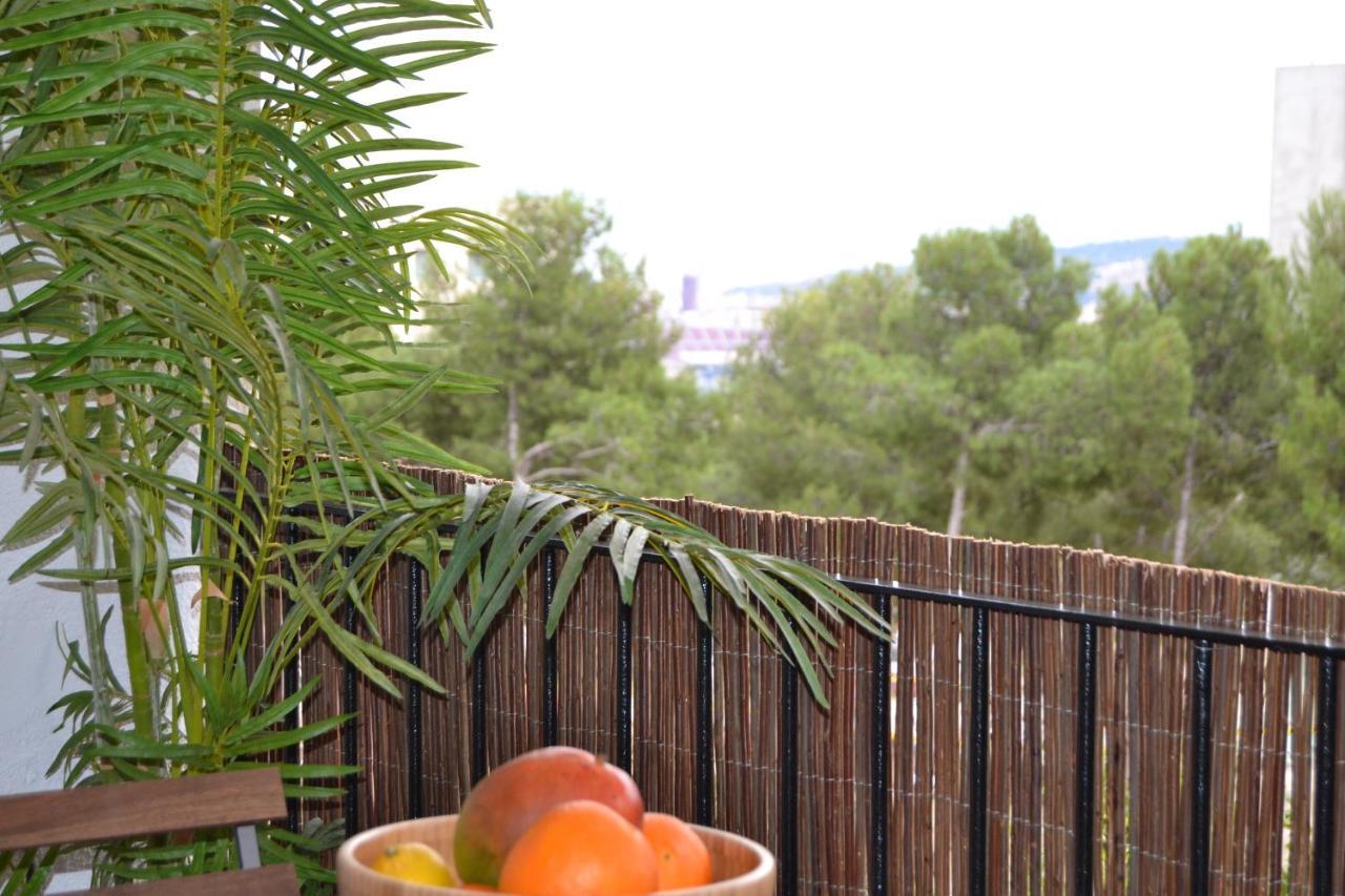 Апартаменты Santa Rosa, Balcon De Barcelona Эсплугес-де-Льобрегат Экстерьер фото